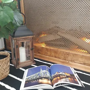 επισκεφθείτε το ξενοδοχείο